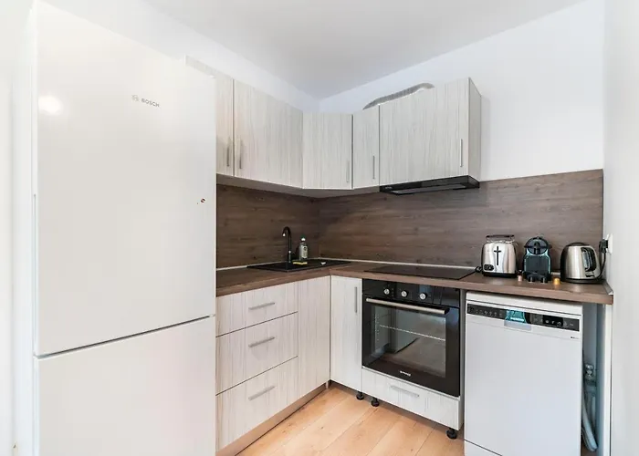 Neuf - Proche Et Centre-ville - Ac Apartment