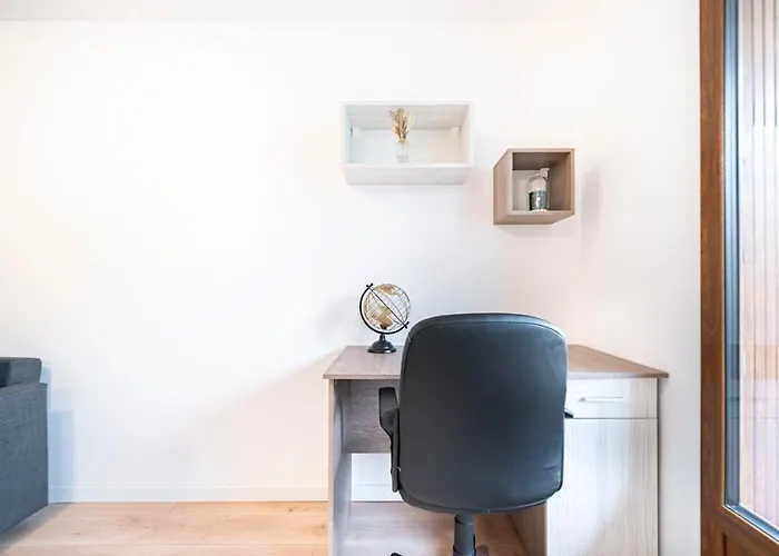 Neuf - Proche Et Centre-ville - Ac Apartment *