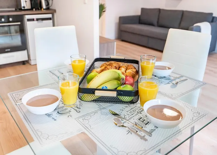 Neuf - Proche Et Centre-ville - Ac Apartmán Menton